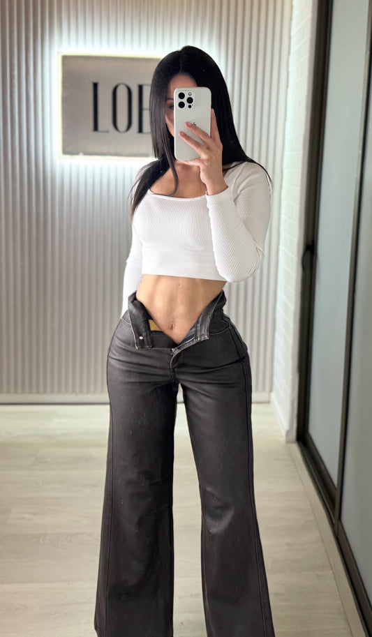 Wide leg eco cuero