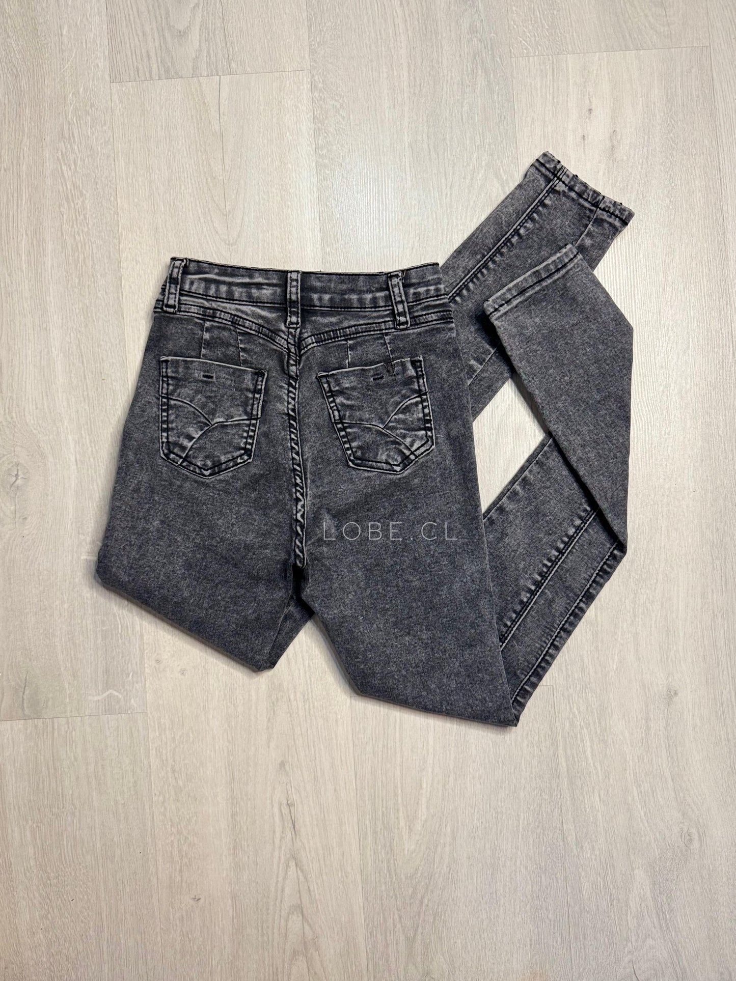 JEANS PITILLO GRIS GRAVILLADO